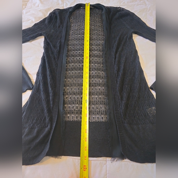 LC Lauren Conrad pretty, delicate & unique woven black cardigan π€ (Small) π€ - Picture 15 of 16